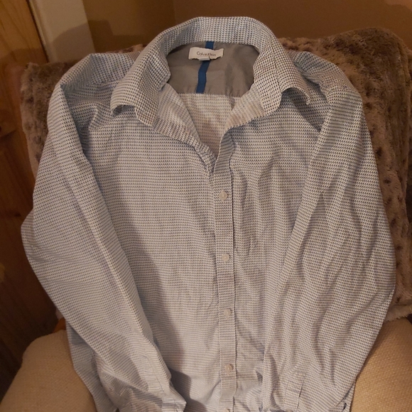 Calvin Klein - Picture 2 of 2